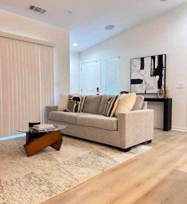South Natomas House | Quiet Community, Stylish Escape