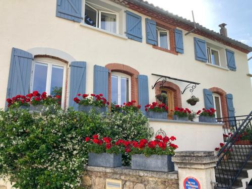 Varen Bed & Breakfast | Quiet double ensuite room, own entrance