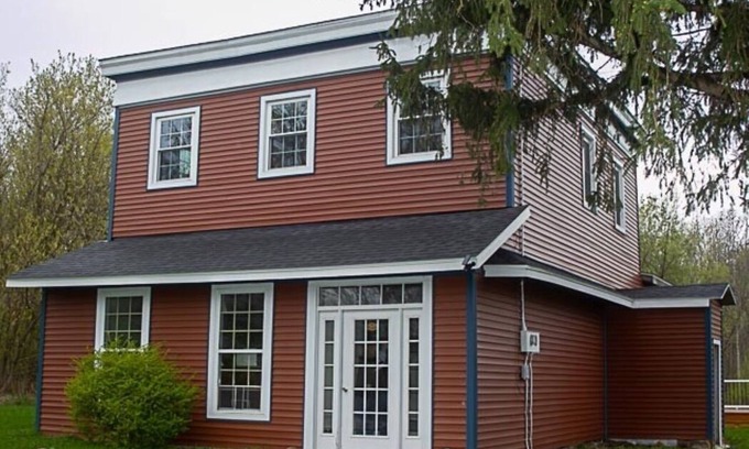 Alfred Station Other | Quiet Farmhouse, near Alfred University and the Finger Lakes.