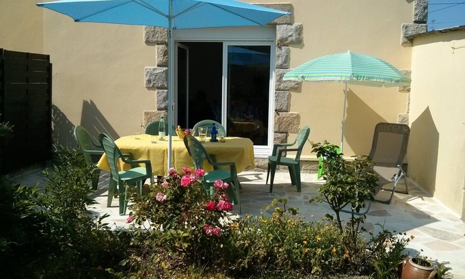 Esperance-Cottages House | Quiet house - Enclosed garden - Free parking, vehicle not required