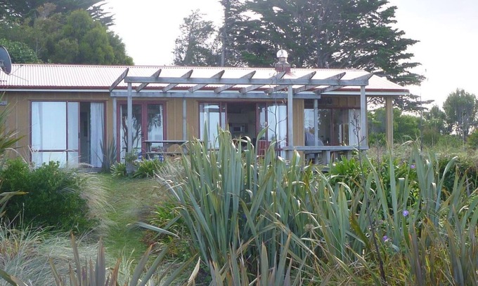 Pakawau House | Quiet Pakawau beachfront home - beautiful views of Golden Bay and Farewell Spit.