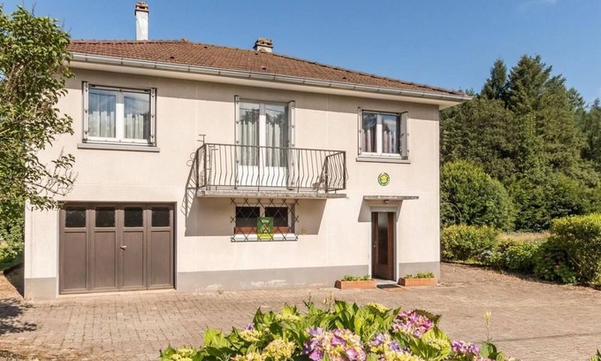 Champagney Cottage | Quiet pavilion near Vosges, pets allowed, large capacity