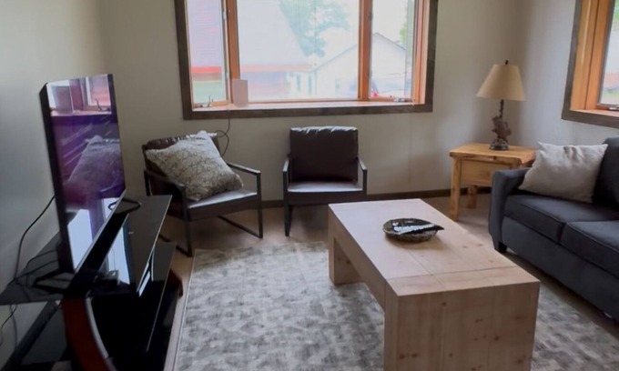 Garrison Resort | Quiet retreat on Little Whitefish Lake