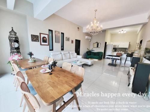 Hualien City Centre House | Quiet River Homestay