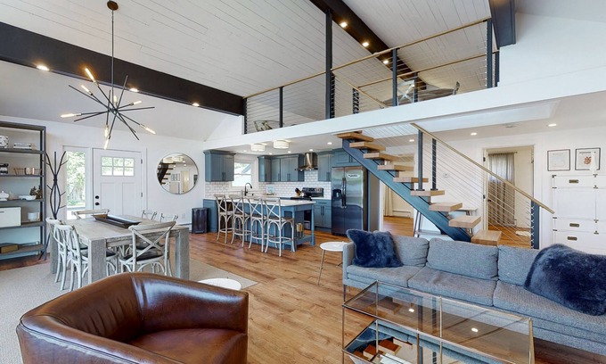 Bradford Cottage | Quiet Upstate NY Waterfront Lakehouse