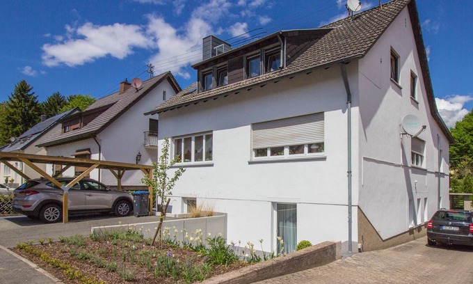Heusweiler Apartment | Quiet, yet centrally located apartment