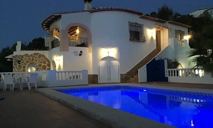 La Font d'en Carros Villa | Quietly situated Villa with panoramic views, and private pool, free wifi