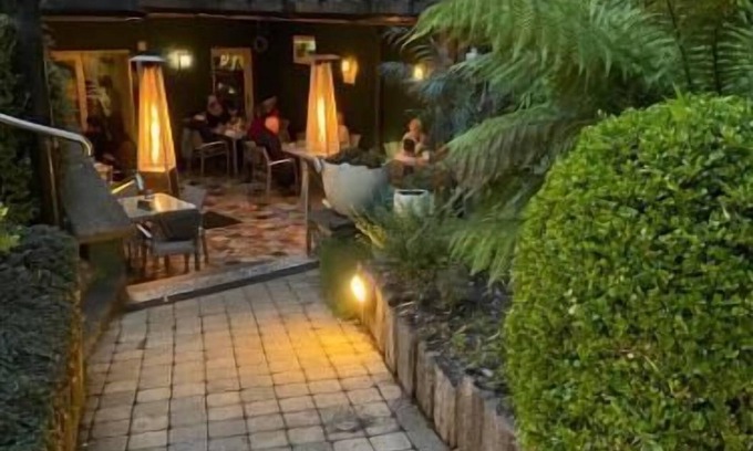 Cahirciveen Hotel | Quinlan & Cooke Boutique Townhouse