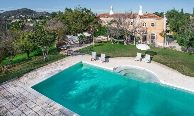 Sao Miguel do Rio Torto House | Quinta da Estrela - 9 bedroom holiday villa to rent in Almancil - Algarve