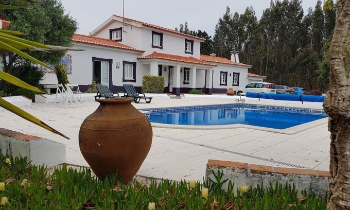 Caldas da Rainha Villa | Quinta de Santa Isabel de Portugal
