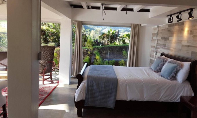 San Isidro Apartment | Quinta Esencia Loft, Nature Views Near Poas Volcano & SJO Airport
