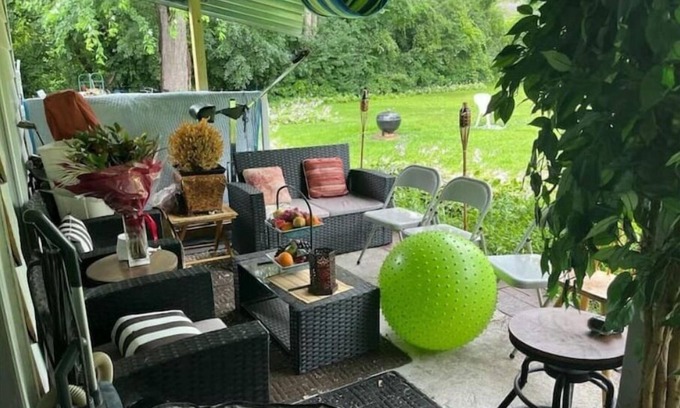 Northbrook House | Quite Peaceful Glenview escapes.