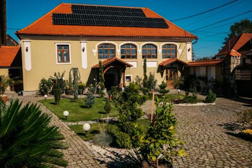 Baraolt Bed & Breakfast | Rácz Kúria