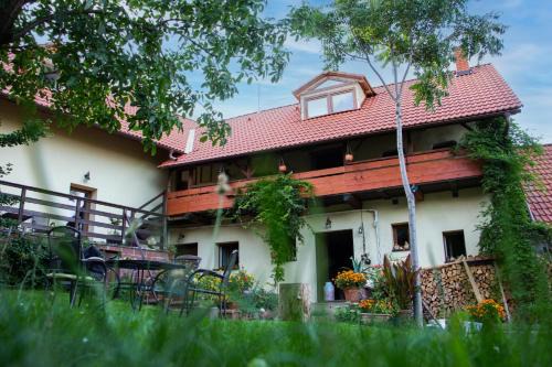 Cerne Voderady House | Ráj za humny