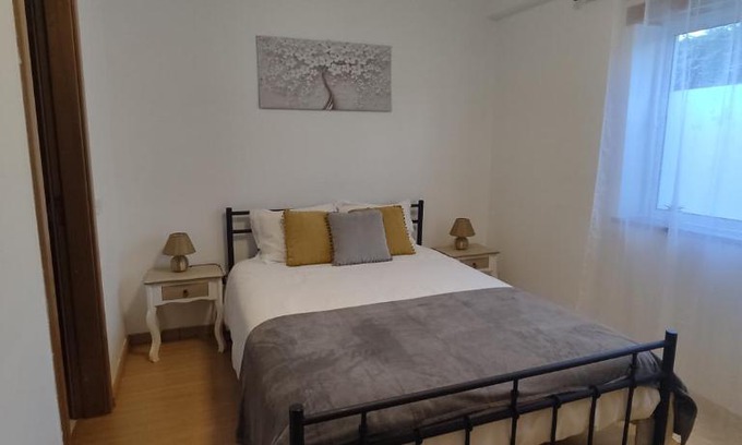 Lousa Apartment | Rés do Chão da Montanha Mágica