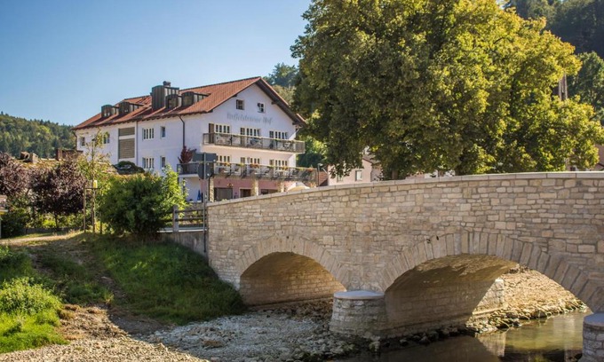 Mornsheim House | Raffelsteiner Hof "Garni"