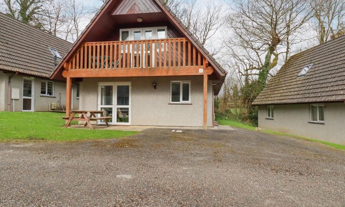 Saint Breward House | Rainbow Lodge
