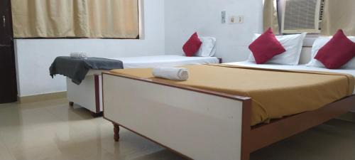 Mahabalipuram Beach House | Rajkumar GuestHouse