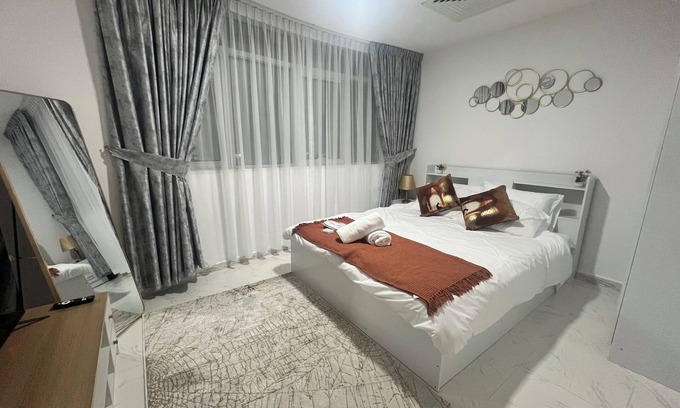 Al Seer Apartment | RAK Central Studio - Prime Location