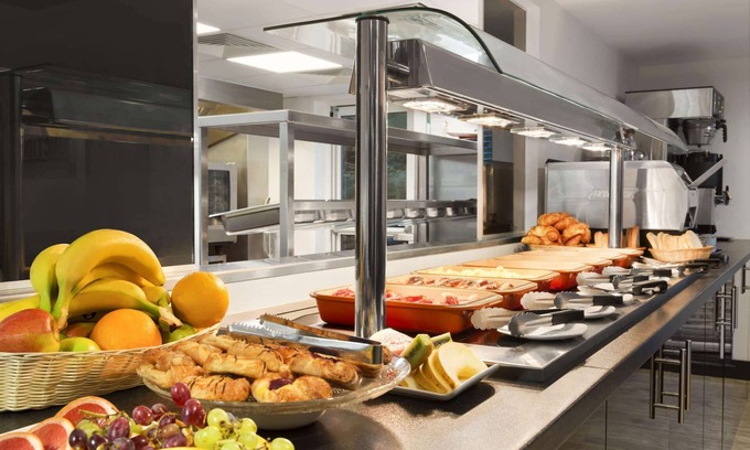 Wheatley Hotel | Ramada by Wyndham Oxford