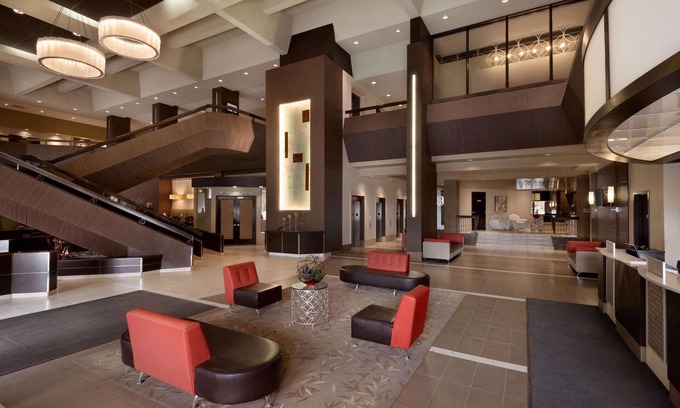 Regina Hotel | Ramada Plaza by Wyndham Regina Downtown