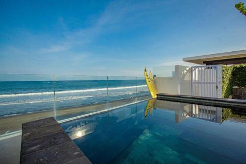 Keramas Villa | Ramashinta 3BR BeachView Vila CYN