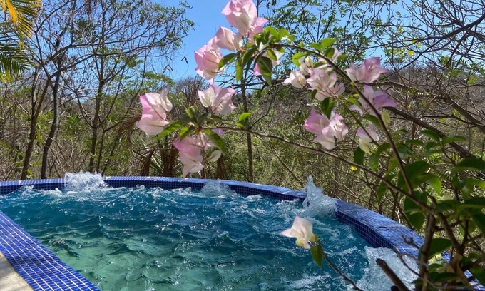 Huautlco House | Rancho Colibritzin Huatulco In touch with nature!