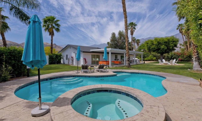Araby Commons House | Rancho Vista Del Sol, amazing yard and amenities! Palm Springs Licence #064010