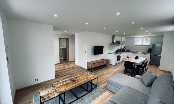 Wintzenheim Apartment | RANDOM LISTING
