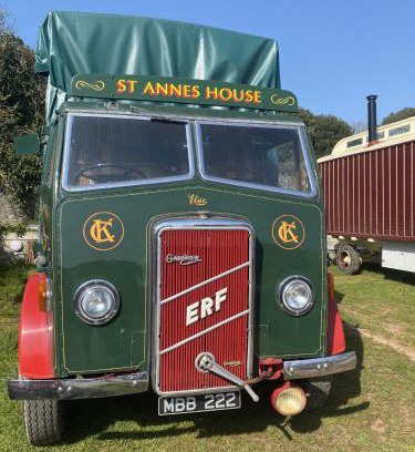 Turnchapel House | Rare 1954 Renovated Vintage Lorry - Costal Location