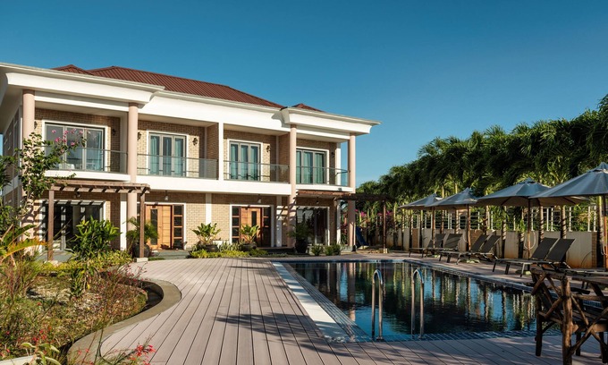 Anse Royale Villa | Rare~ Exquisite 6BR/6BA Villa in serene south of Mahé island ~Pool/WiFi/AC/View