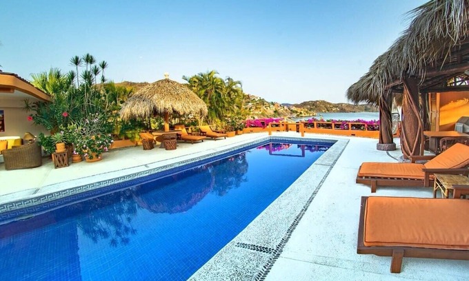 Playa la Madera House | Rarely Available- Casa Quixote - Beachfront Estate