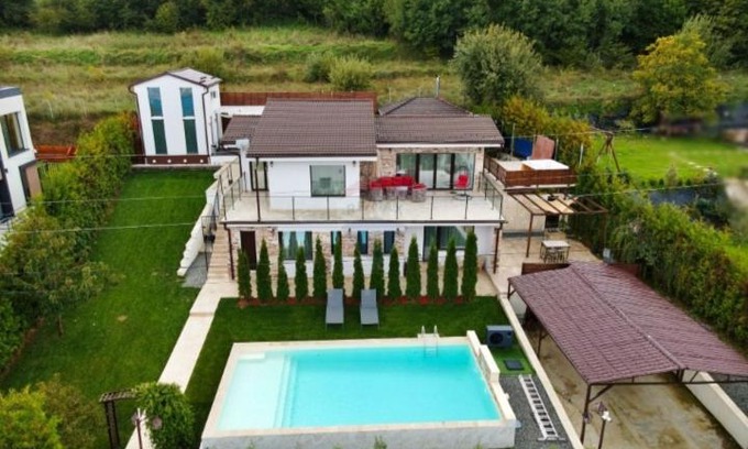 Feleacu Villa | RAX Panoramic House
