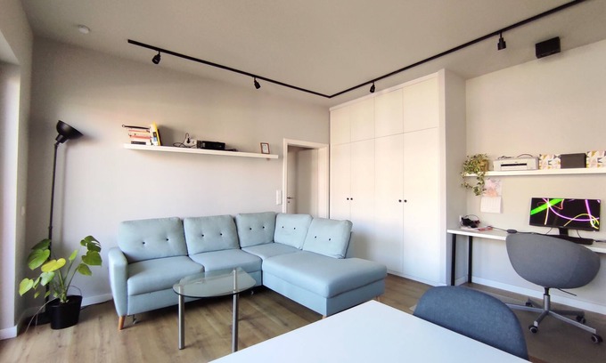 Gesundbrunnen Apartment | Recently refurbished flat, very well connected and close to Mauerpark