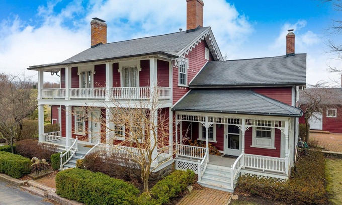 Metamora House | Red House Farm, an Historic Metamora MI Equestrian Estate