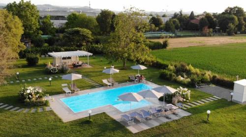 Maranello Bed & Breakfast | RED ONE