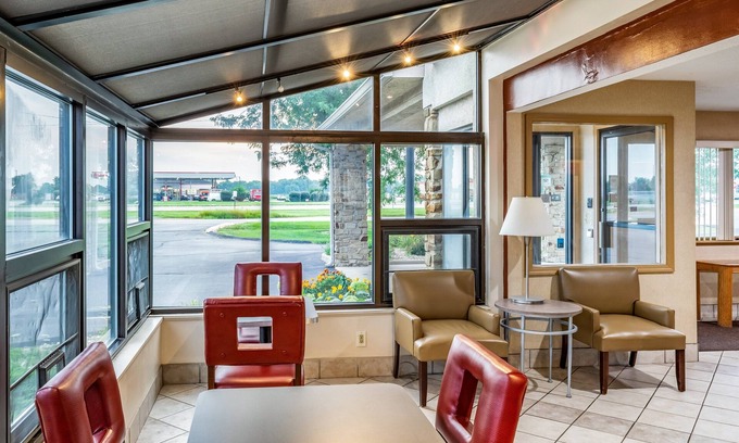 Taylorsville Hotel | Red Roof Inn Columbus - Taylorsville