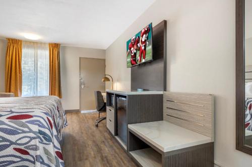Dunn Hotel | Red Roof Inn Dunn