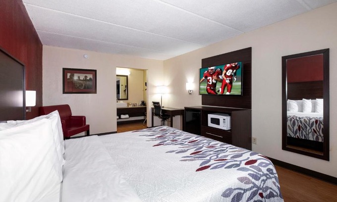 Kenly Hotel | Red Roof Inn Kenly - I-95