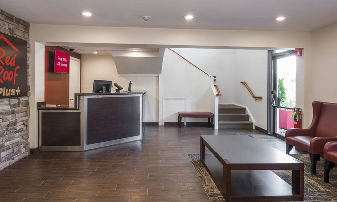 Spackenkill Hotel | Red Roof PLUS+ Poughkeepsie