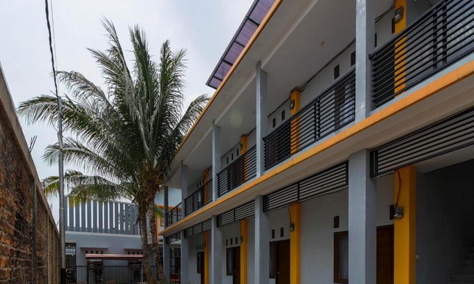 Jakarta House | RedDoorz @ Jagakarsa 2