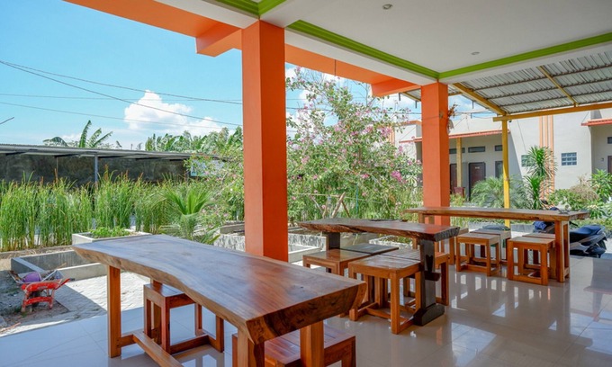 Palu House | RedDoorz near Taman Makam Pahlawan Tatura