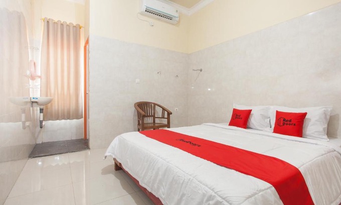 Sedati House | RedDoorz Syariah At Sedati