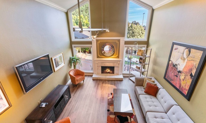 Redwood Shores House | *Redwood Shores Living SFO 15min away* BRAND NEW GRILL &JACUZZI! COME ENJOY*