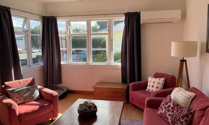 Reefton House | Reefton - Relaxed West Coast Getaway - Close to Town - Pet Friendly