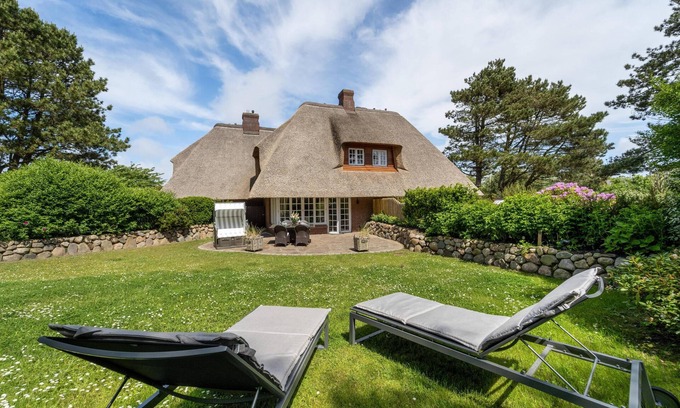 Kampen House | Reet. Sauna. Garten