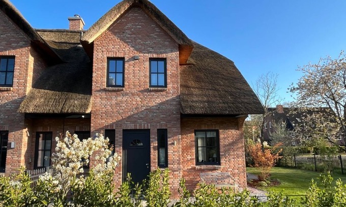 Eiderstedt Cottage | Reetdachhaus Seestern