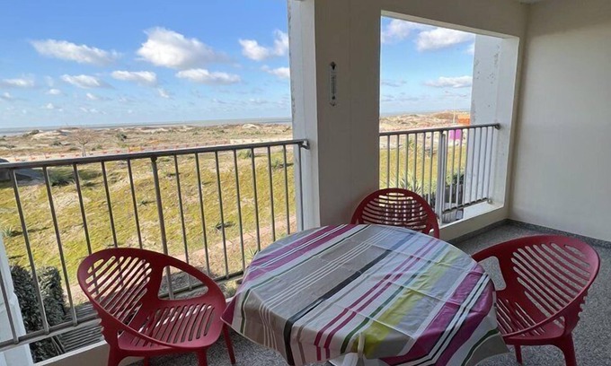 Soulac-sur-Mer Apartment | Ref 525 - Apartment classified 2* overlooking the ocean beaches