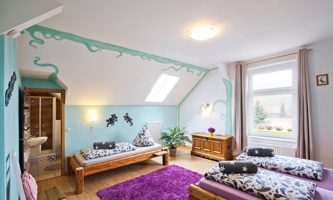 Oybin Apartment | Refreshingly creative & spacious apartment "Hochfilzen"