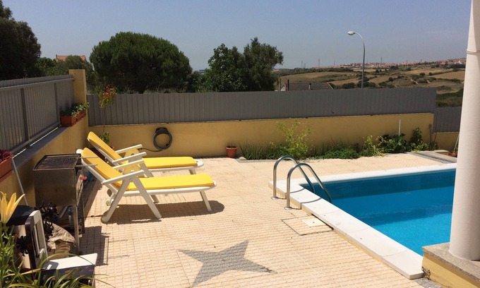 Porto Salvo Apartment | Reis House - Enjoy and Relax